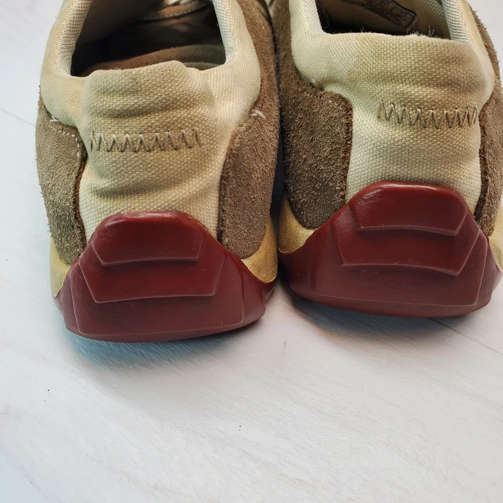 Simple Suede Lace Up Casual Sneakers Shoes Women's Size 9.5 Tan Comfort
